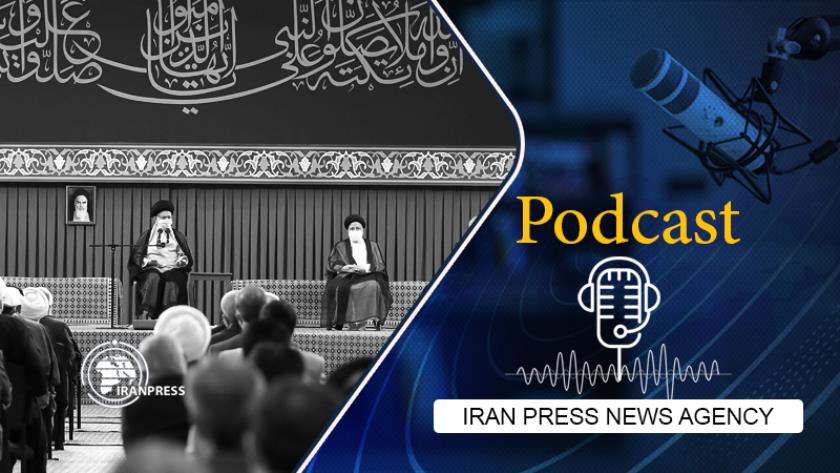 Iranpress: Leader receives Islamic figures, calling for Muslims
