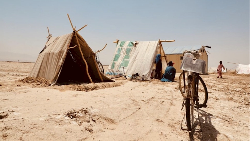 Iranpress: UNHCR: 3.5 million Afghans displaced internally