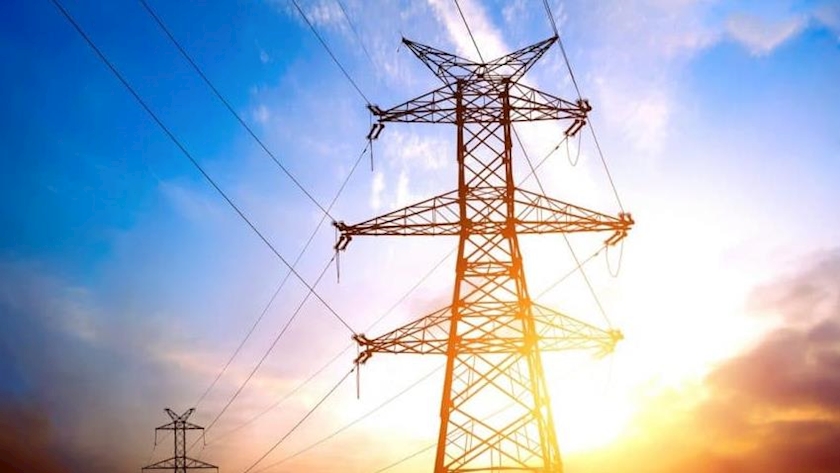 Iranpress: Afghanistan imports 100 megawatts of electricity from Iran