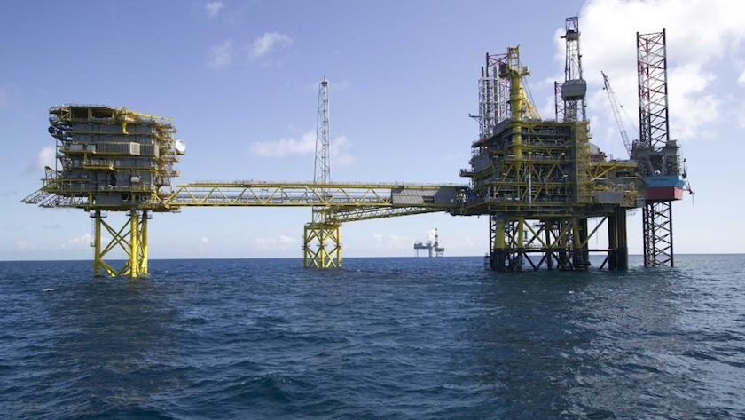 Iranpress: NIOC to invest $11 billion for North Pars gas field 