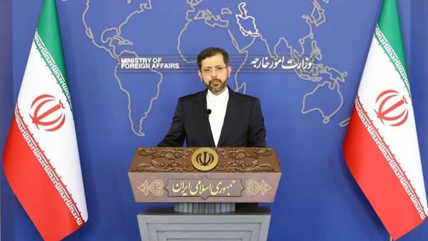 Iranpress: Iran calls for dialogue between Armenia, Rep. Azerbaijan