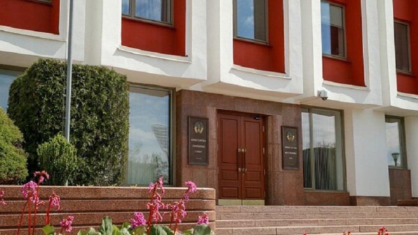 Iranpress: Unknown people set fire to Belarusian embassy in Brussels