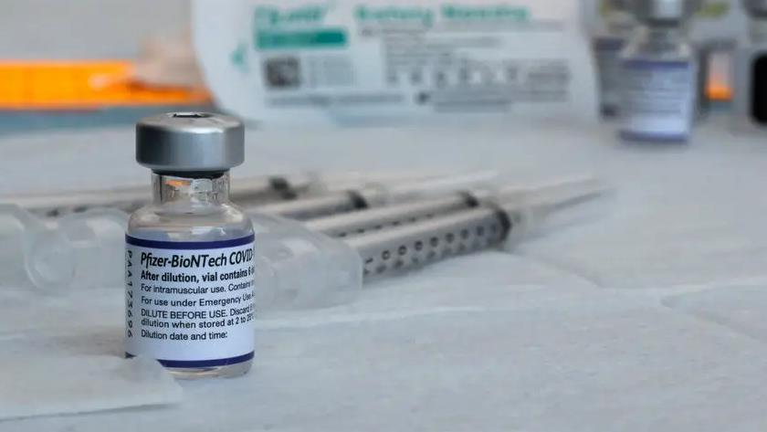 Iranpress: COVID booster shots authorized for all adults in US