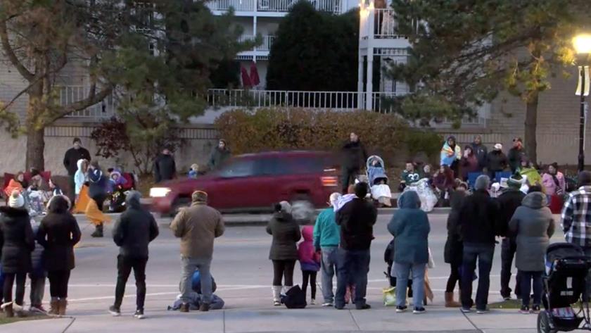 Iranpress: US: Five dead after car ploughs into Wisconsin parade