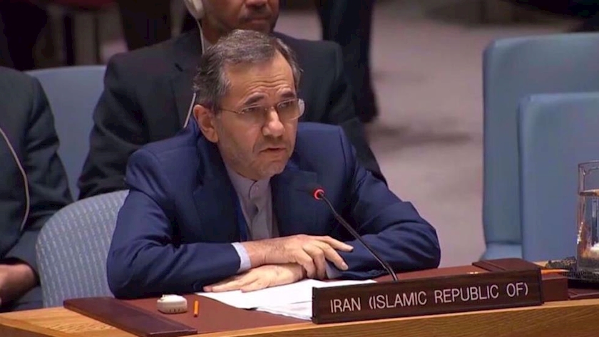 Iranpress: Illicit trade in light weapons fuels terrorism across world: Iran