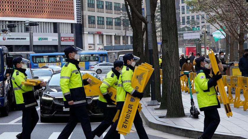 Iranpress: South Korea breaks daily virus record for 2nd straight day