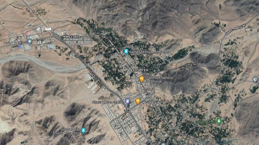 Iranpress: Blast heard around Natanz after Iran air defense test missiles