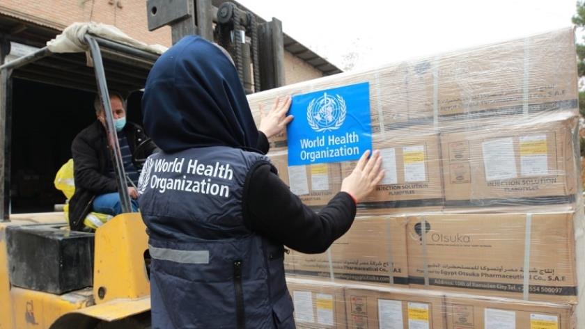 Iranpress: WHO donates 260k packs of intravenous solutions to Iran