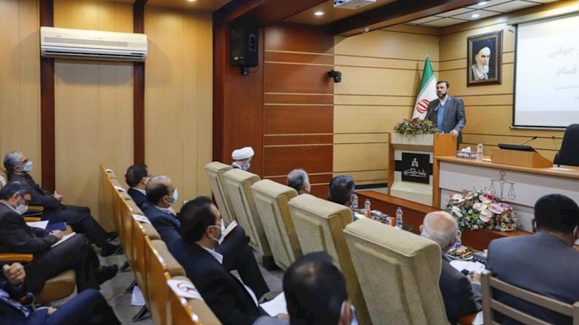 Iranpress: Europe a haven for economic criminals