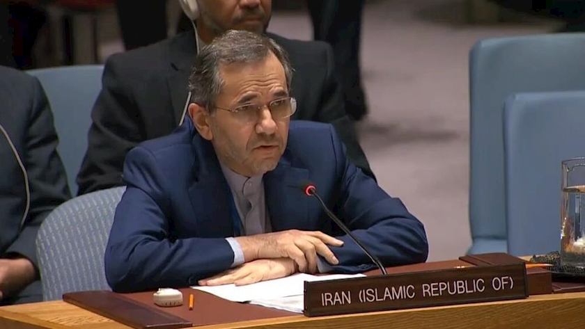 Iranpress: Iran calls for doubling efforts to put an end to conflicts in Syria