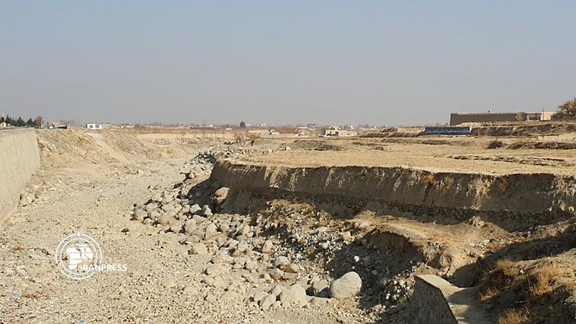 Iranpress: Drought threatens Afghan farmers