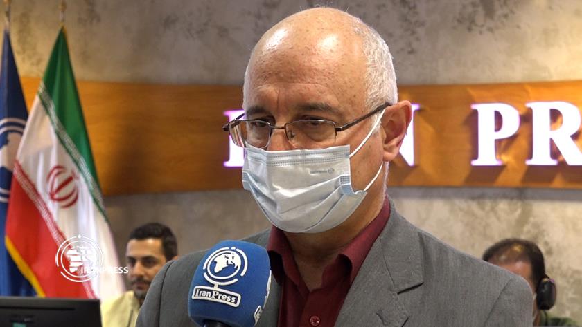 Iranpress: Iranians