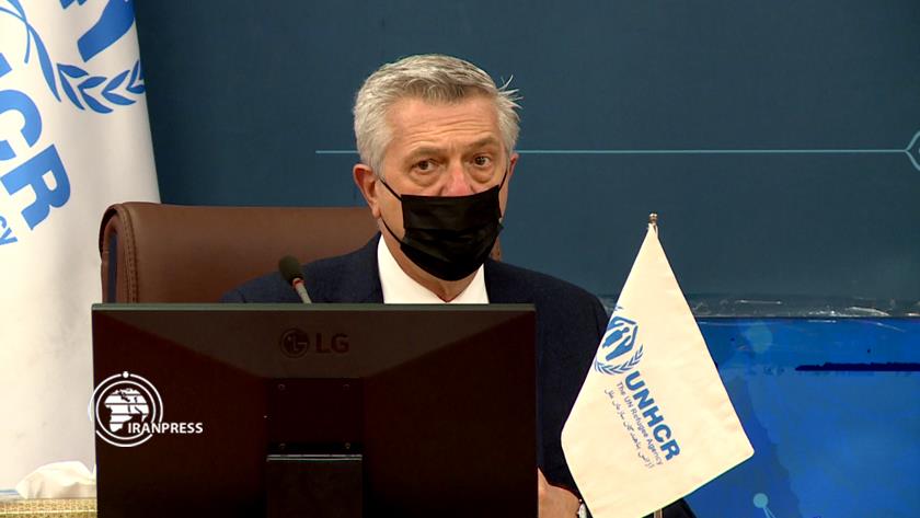 Iranpress: UN appreciates Iran over servicing refugees