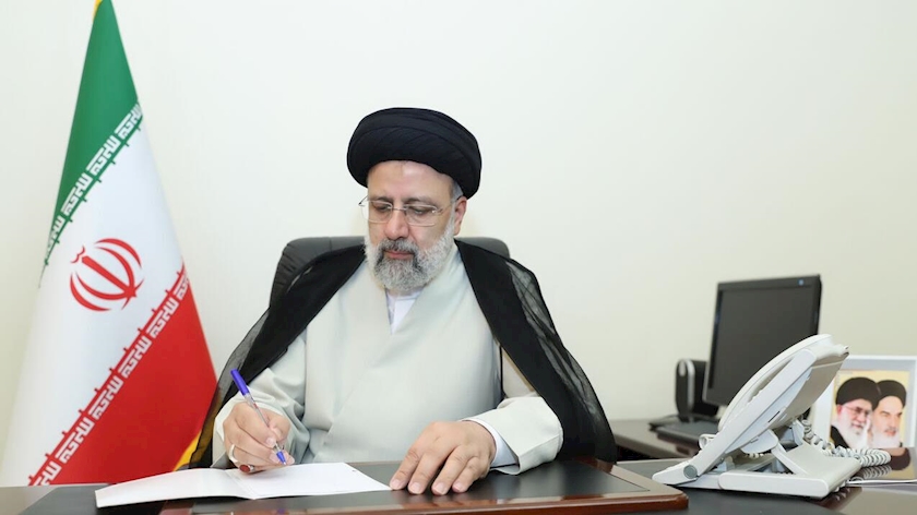 Iranpress: President: Jesus birth anniversary opportunity to remember altruism