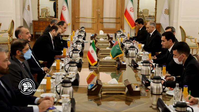 Iranpress: Turkmen vice president, Iran