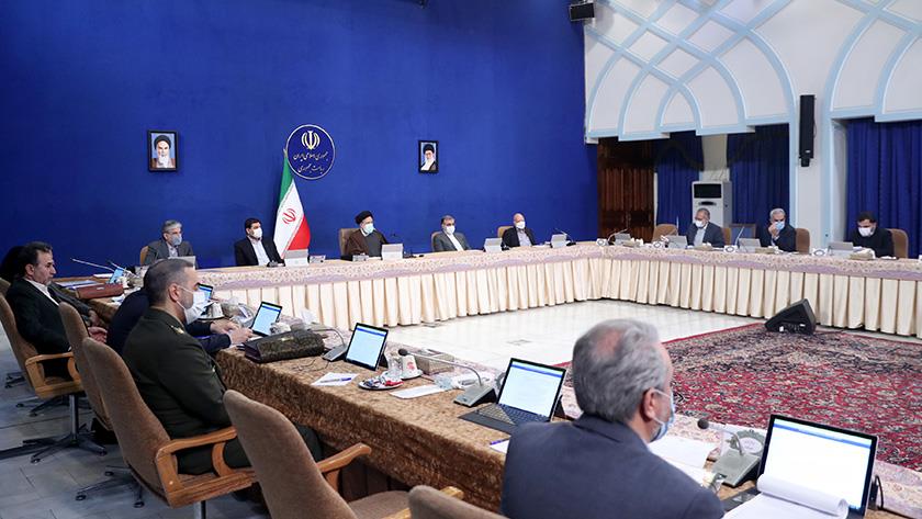 Iranpress: Salary, wage payment system should be reformed immediately: Pres. Raisi 