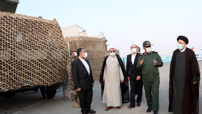 Iranpress: Raisi: Sanctions, threats not to hamper Iran