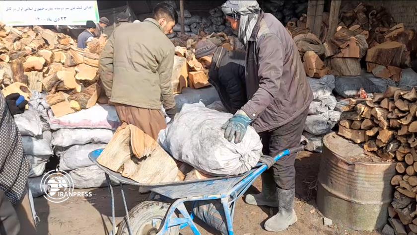 Iranpress: Iran sends fuel to help Afghans