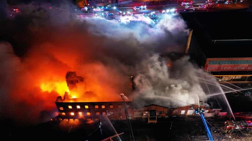 Iranpress: Large blaze engulfs a chemical plant in US state of New Jersey