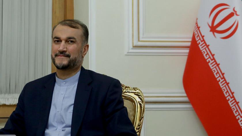 Iranpress: Iran, Russia strategic view on foreign relations; axis of new ties
