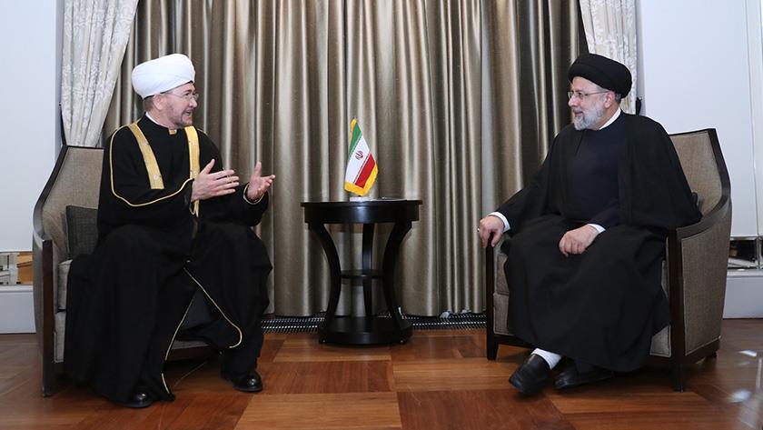 Iranpress: Extremism, detrimental to Muslims