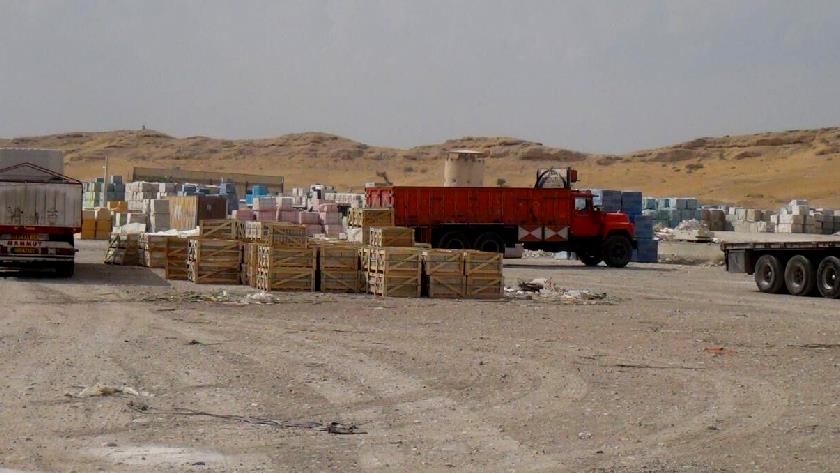 Iranpress: Exports from Soomar Border increase by 440%