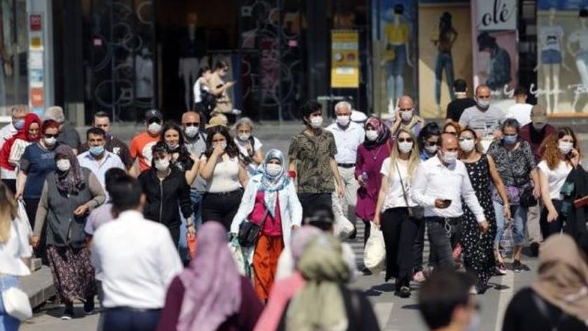 Iranpress: Global COVID-19 cases top 365.6 million