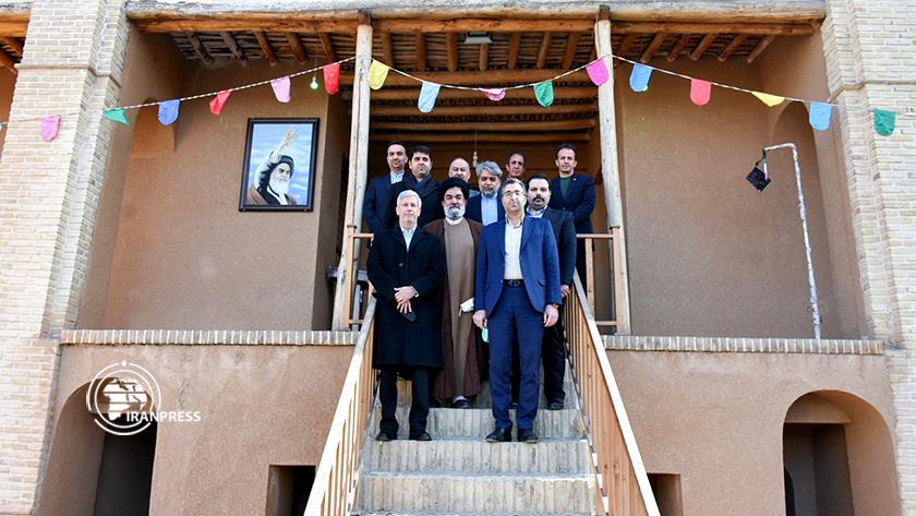 Iranpress: Brazilian envoy to Iran pays tribute to late Imam Khomeini