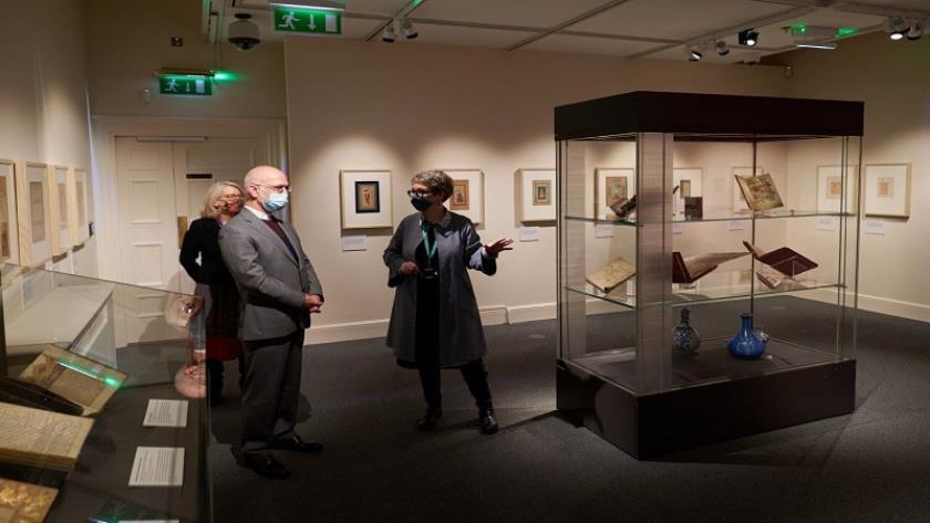 Iranpress: Isfahan Exhibition in Dublin, Ireland underway