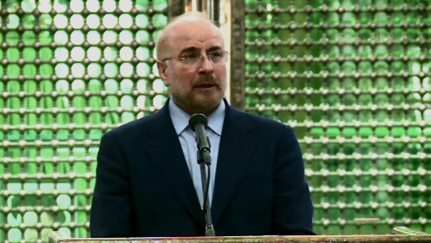 Iranpress: Ghalibaf: Islamic Revolution, alive 