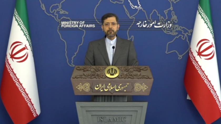 Iranpress: Tehran, Seoul discuss reselling oil, gas condensate to S Korea: MFA spox
