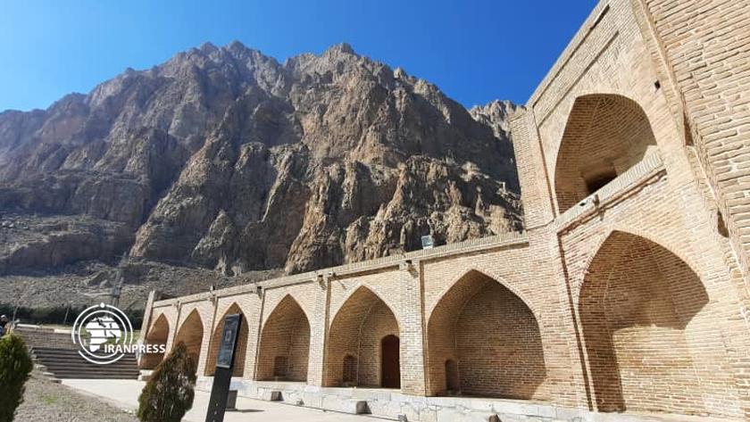Iranpress: Kermanshah celebrates nature