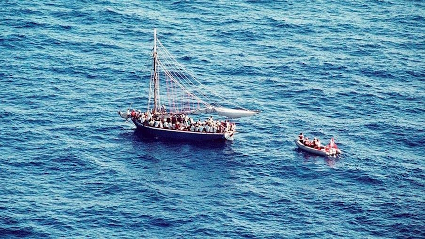 Iranpress: Tunisia retrieves 20 bodies off NE coast