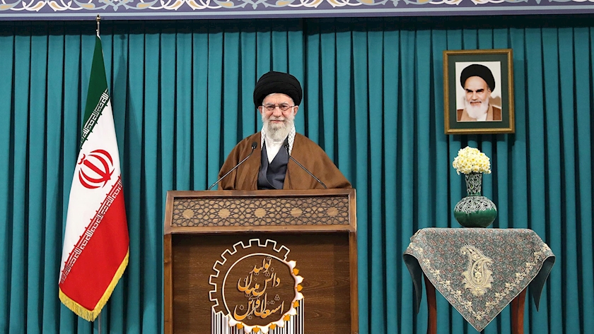 Iranpress: Production should be Knowledge-based, Job-creating: Leader