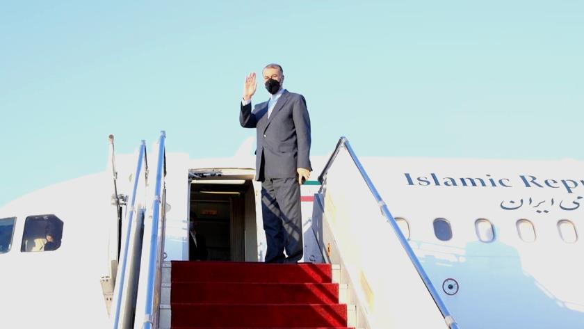 Iranpress: Iranian FM leaves Tehran for Syria