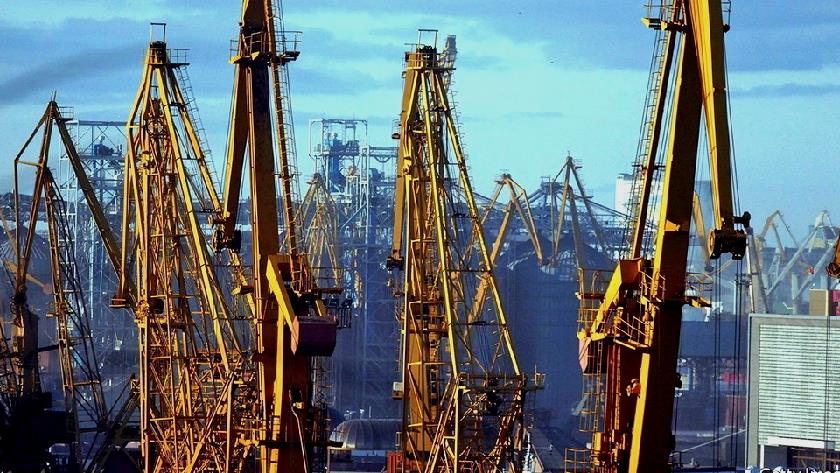 Iranpress: EU countries in disarray after Putin announces payment change in gas deal