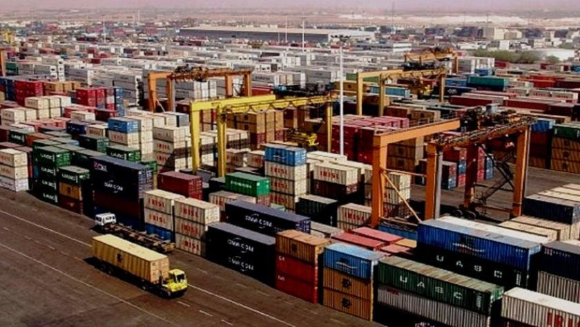 Iranpress: Iran’s annual non-oil foreign trade reaches $100b