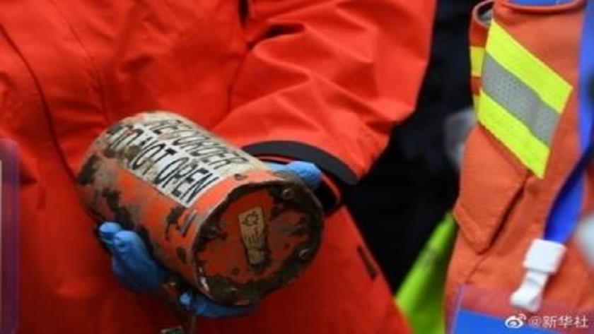 Iranpress: Second black box of crashed plane in China found