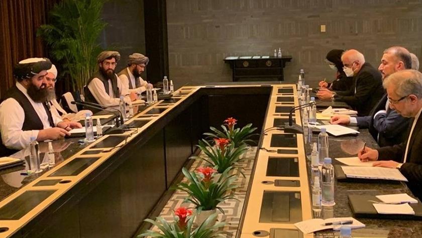 Iranpress: Iran FM calls Taliban observing women