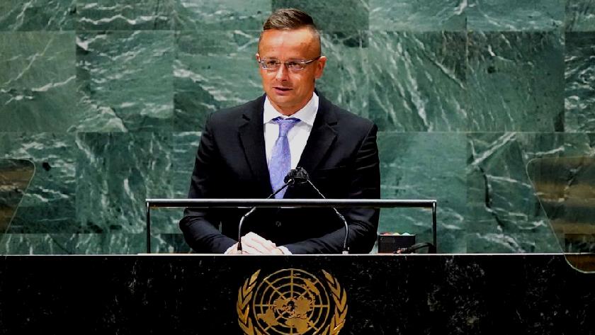 Iranpress: Hungary