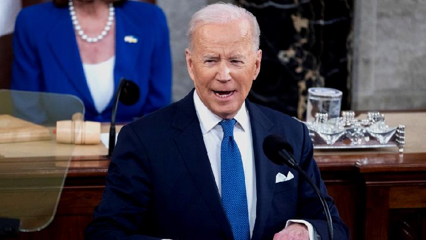 Iranpress: Biden ends Russian Oil Imports
