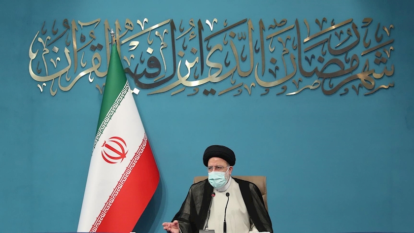 Iranpress: Iranians should be able to experience cheap pilgrimage travels
