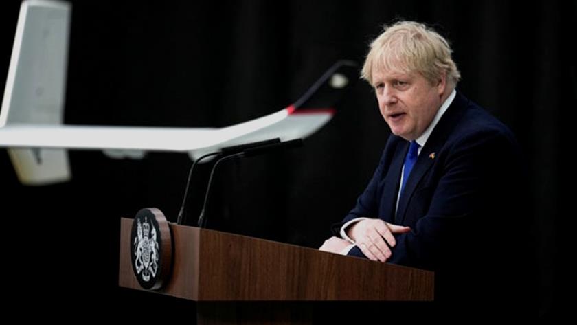 Iranpress: UK PM apologises in parliament 