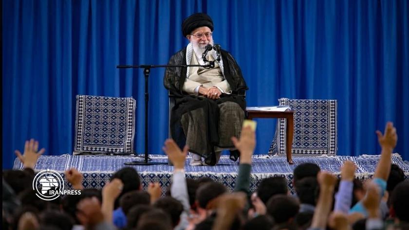 Iranpress: Leader