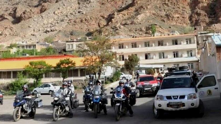 Iranpress:  Paris-Persepolis Eco-Rally arrives in Iran