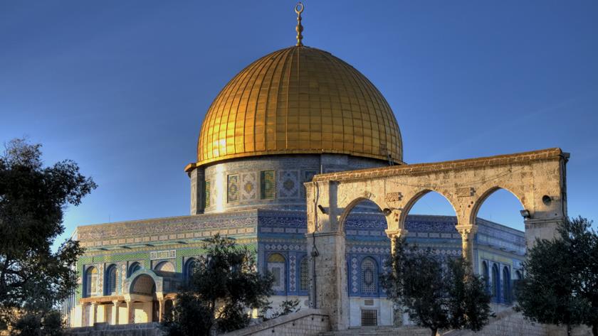 Iranpress: International Quds Day honored in Karbala
