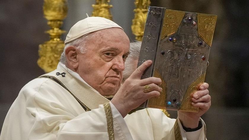 Iranpress: Pope Francis offers to meet with Putin In Moscow
