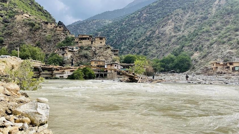 Iranpress: Flood kills about 20, demolishes over 100 houses in Afghanistan