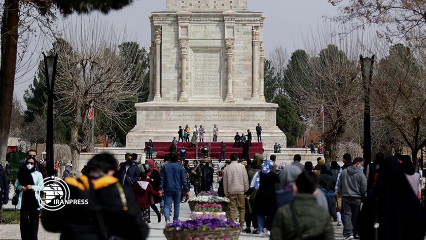 Iranpress: May 15, Persian Language Day, National Ferdowsi Day in Iran