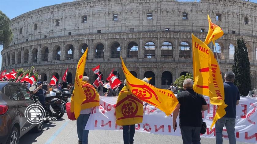 Iranpress: Italians hold nationwide anti-NATO demonstrations